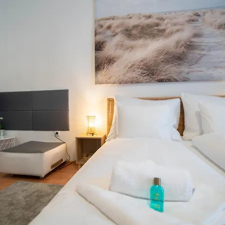 Apartment Free Parking Charlie's - 2sep Room, Ac, Fast Wifi, Tv