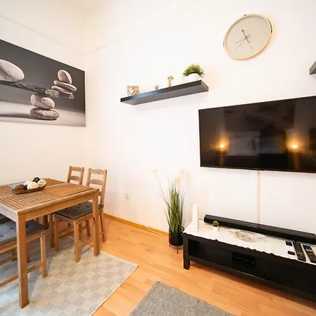 Daire Free Parking Charlie's - 2sep Room, Ac, Fast Wifi, Tv
